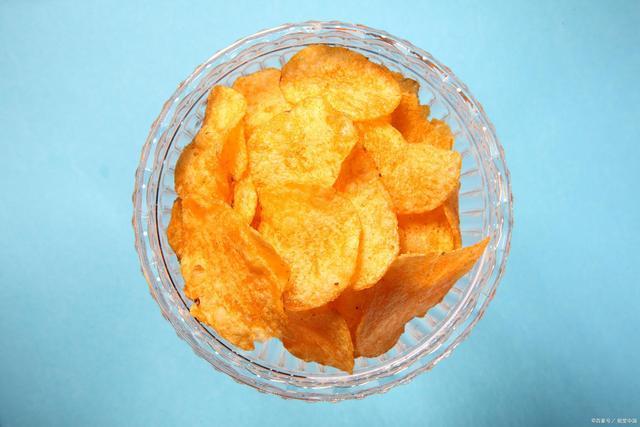 引發了網友關注,該通知稱,百事食品將在4月15日對供應直供渠道銷售的