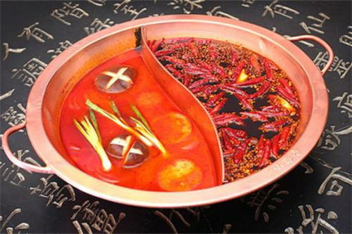 渝達(dá)老火鍋加盟優(yōu)勢