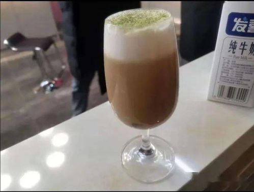 飯店管理系19級餐飲服務與管理班 飲品制作與服務 課程