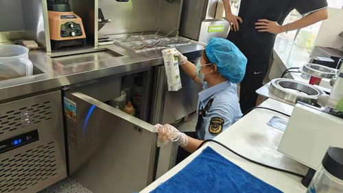 鄂托克旗市場監督管理局 三嚴查 開展餐飲服務環節食品添加劑專項整治行動