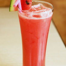 秦皇島萬郁餐飲管理公司