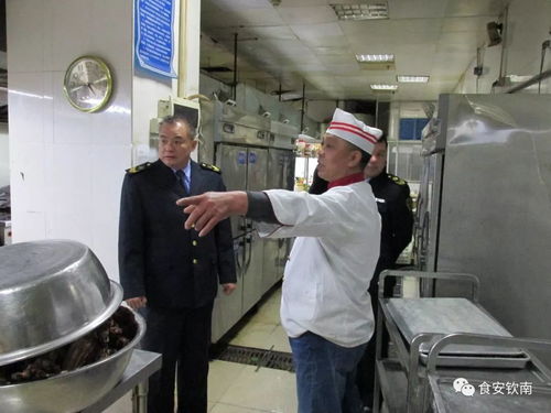 欽南區食品藥品監督管理局開展2019年春節前餐飲服務食品安全及安全生產監督檢查