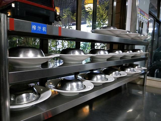 平?jīng)鍪准?quot;4D廚房"順利通過(guò)驗(yàn)收